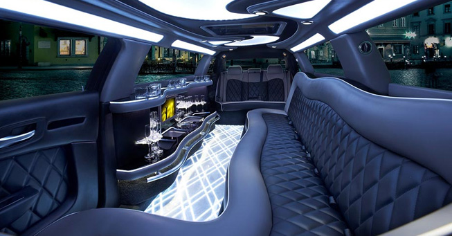 Chrysler 300 Limo San Francisco Interior